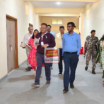 जेपीएससी-जेएसएससी भर्ती में कथित अनियमितताओं के खिलाफ राँची में छात्रों का कैंडल मार्च | Students Hold Candle March in Ranchi Against Alleged JPSC-JSSC Recruitment Irregularities