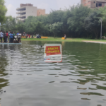 गणेश उत्सव पर संजय सेठ के आवास पहुँचे राज्यपाल संतोष गंगवार, गणपति की आरती कर झारखंड की सुख-समृद्धि की कामना | Governor Santosh Gangwar Visits Sanjay Seth’s Residence for Ganesh Utsav, Offers Prayers for Jharkhand’s Peace and Prosperity