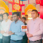 राँची में स्कूल बस अनियंत्रित होकर गड्ढे में पलटी। बस में छात्र नहीं होने से टला बड़ा हादसा | School Bus Overturns Into Ditch in Ranchi No Students Were Onboard