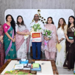 अधिवक्ता अनुष्का चक्रवर्ती की संदिग्ध मौत के मामले में आरोपी पति की गिरफ्तारी की मांग, राँची में कैंडल मार्च | Candle March in Ranchi Demands Arrest of Husband Accused in Advocate Anushka Chakraborty’s Death Case